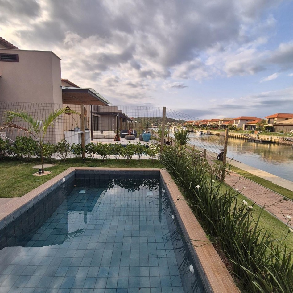CASA EN VENTA Y ALQUILER TEMPORARIO EN BARRIO PRIVADO DE BUZIOS