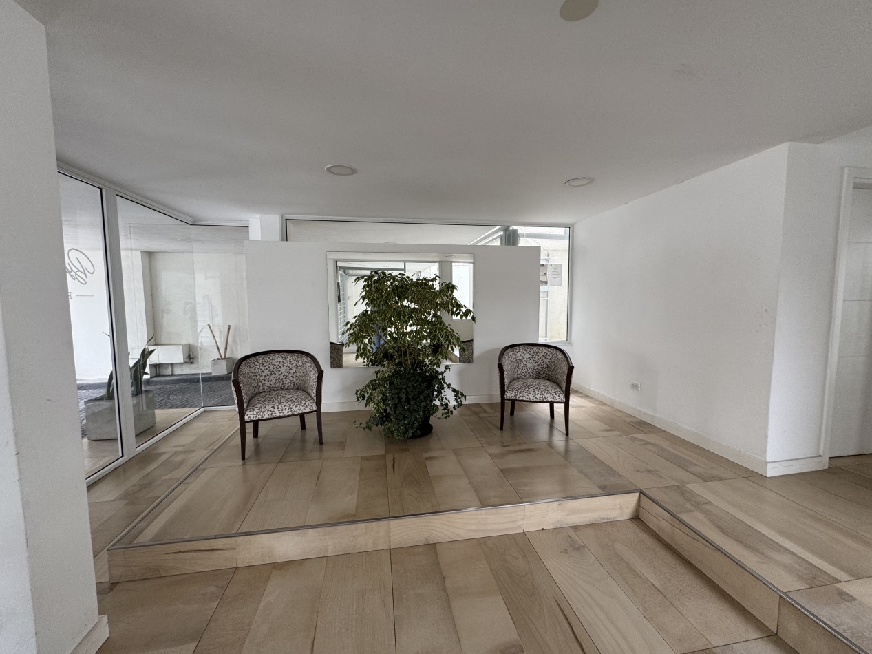 VENTA EXCELENTE DEPTO 3 AMB CON TERRAZA PRIVADA