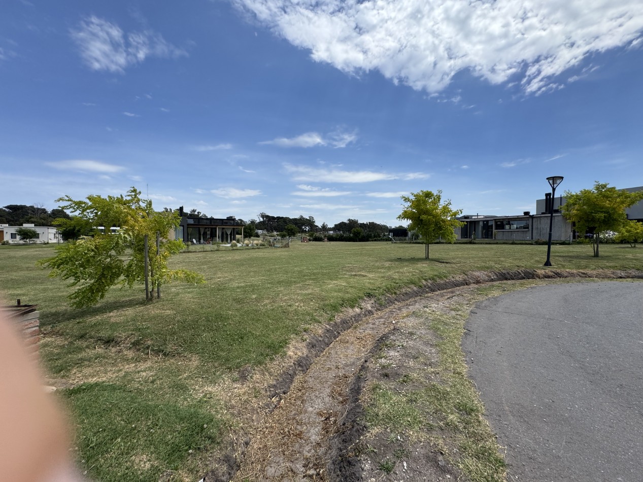 LOTE EN VENTA EN EL BARRIO PRIVADO RUMENCO JOVEN