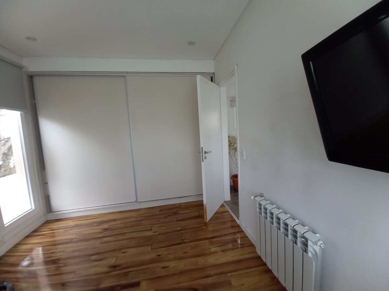 CASA CON PISCINA EN ALQUILER DE MARZO A DICIEMBRE