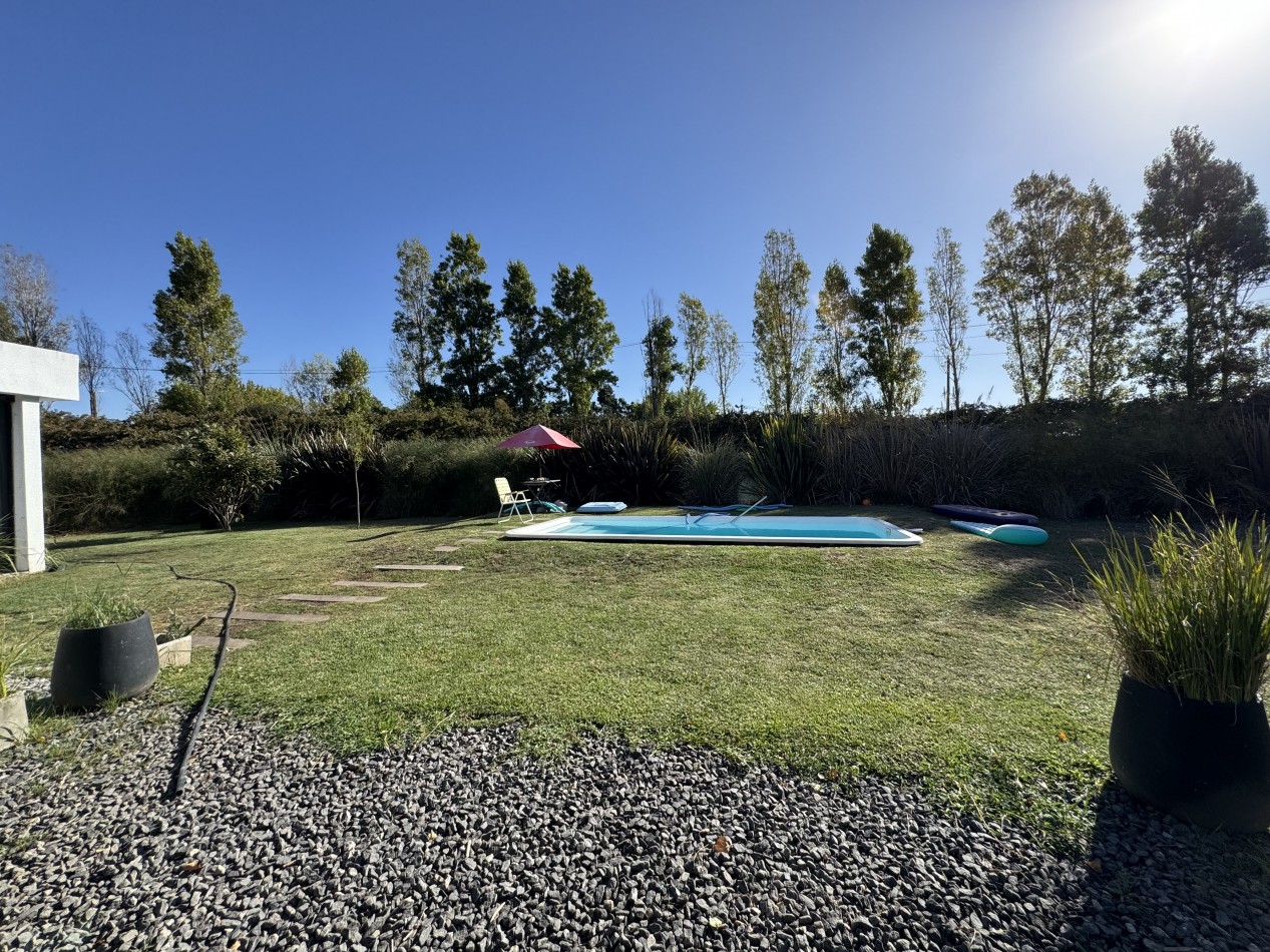 EXCELENTE CASA CON PISCINA EN VENTA EN BARRIO PRIVADO RUMENCO