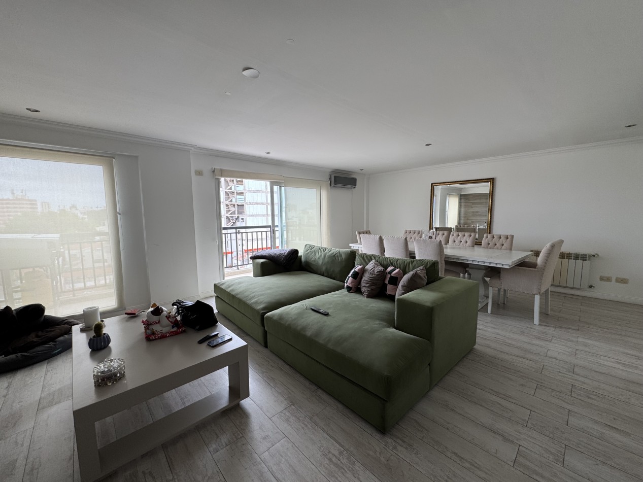 VENTA DEPTO 4 AMBIENTES MAS OFFICE CON BALCON Y COCHERA