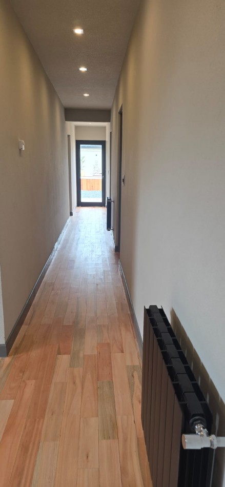 IMPERDIBLE!!! CHALET 3 AMB C GRAN PATIO y PISCINA RECICLADA A NUEVO PARQUE LURO