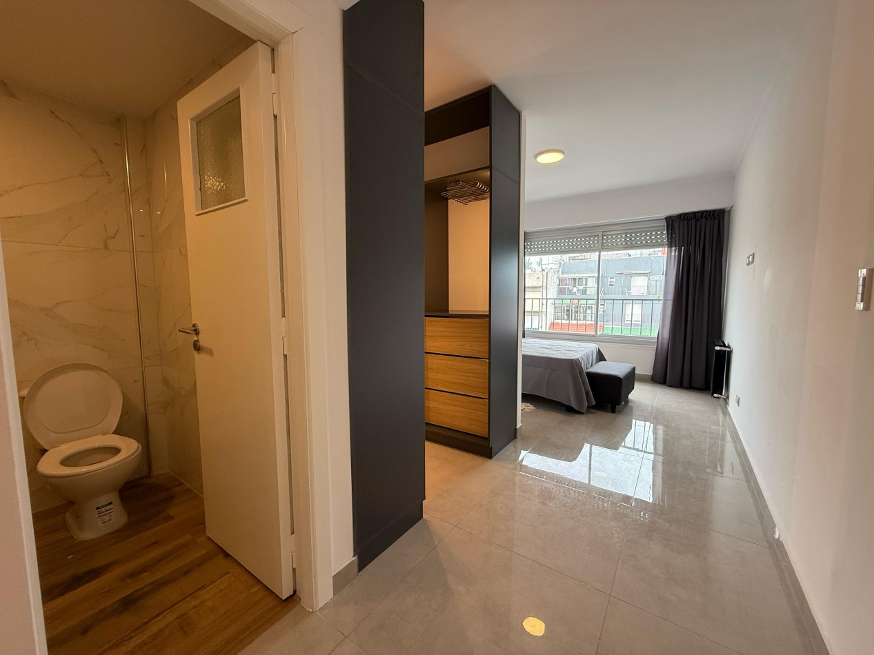 VISTA AL MAR!!! DEPTO 3 AMB C BALCON Y DECO PLAZA COLON