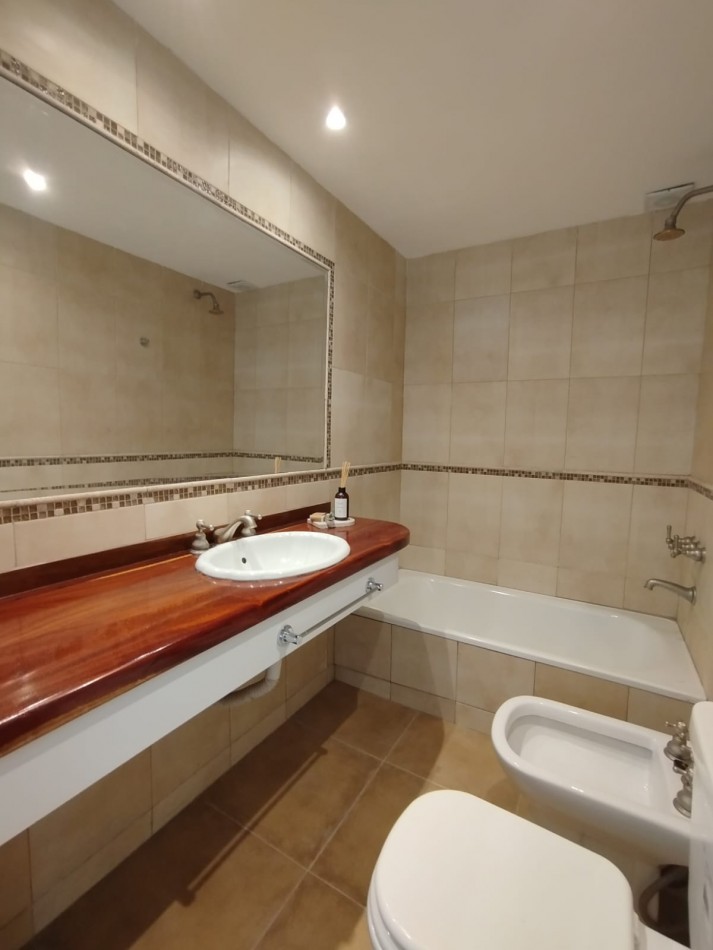 INCREIBLE DUPLEX 4 AMB RECICLADO A NUEVO LA PERLA