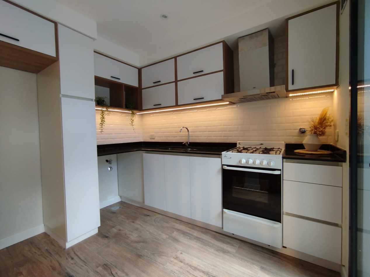INCREIBLE DUPLEX 4 AMB RECICLADO A NUEVO LA PERLA