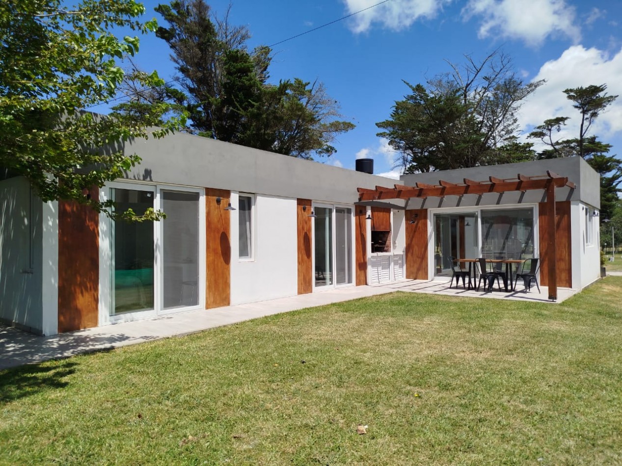 MODERNA CASA 3 AMB C GRAN PARQUE BARRIO COSTA DEL SOL MAR CHIQUITA