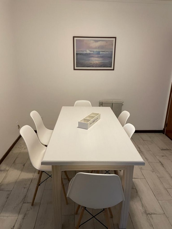 EXCELENTE DEPTO 3 AMB RECICLADO C BALCON Y COCHERA OPCIONAL A 300 MTS DE LA COSTA CENTRO