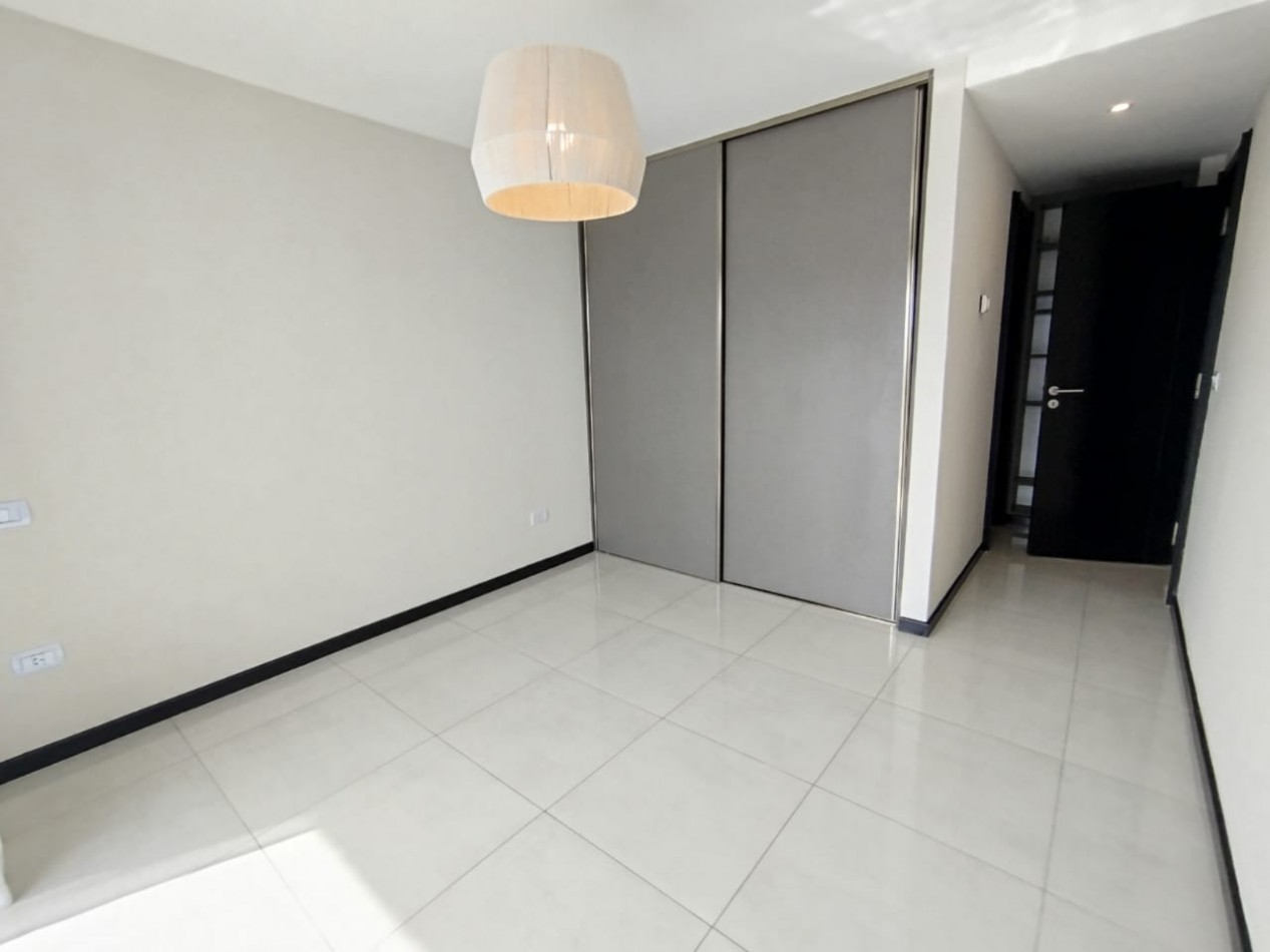 DEPTO 3 AMB A LA CALLE COCHERA, BAULERA y AMENITIES ZONA GUEMES!!!