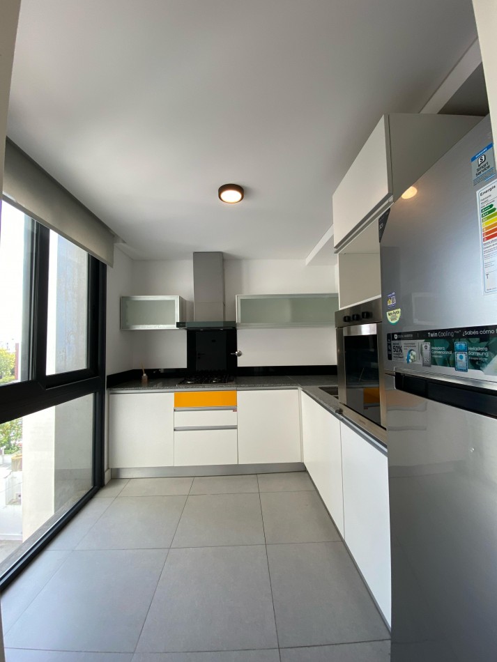 MODERNO DEPTO 3 AMB CON BALCON SALIENTE Y COCHERA AMOBLADO C QUINCHO Y JACUZZI CHAUVIN