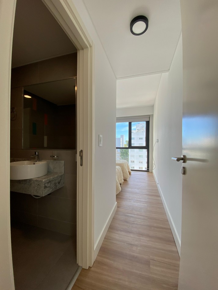 MODERNO DEPTO 3 AMB CON BALCON SALIENTE Y COCHERA AMOBLADO C QUINCHO Y JACUZZI CHAUVIN