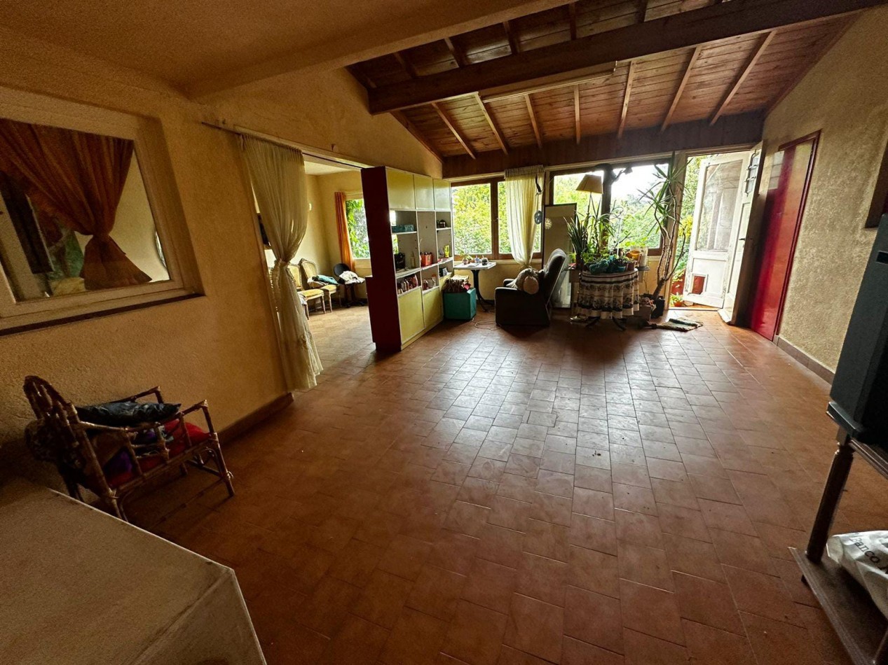 ESPECTACULAR CHALET DE ESTILO A RECICLAR LOTE 10.30x43m STELLA MARIS