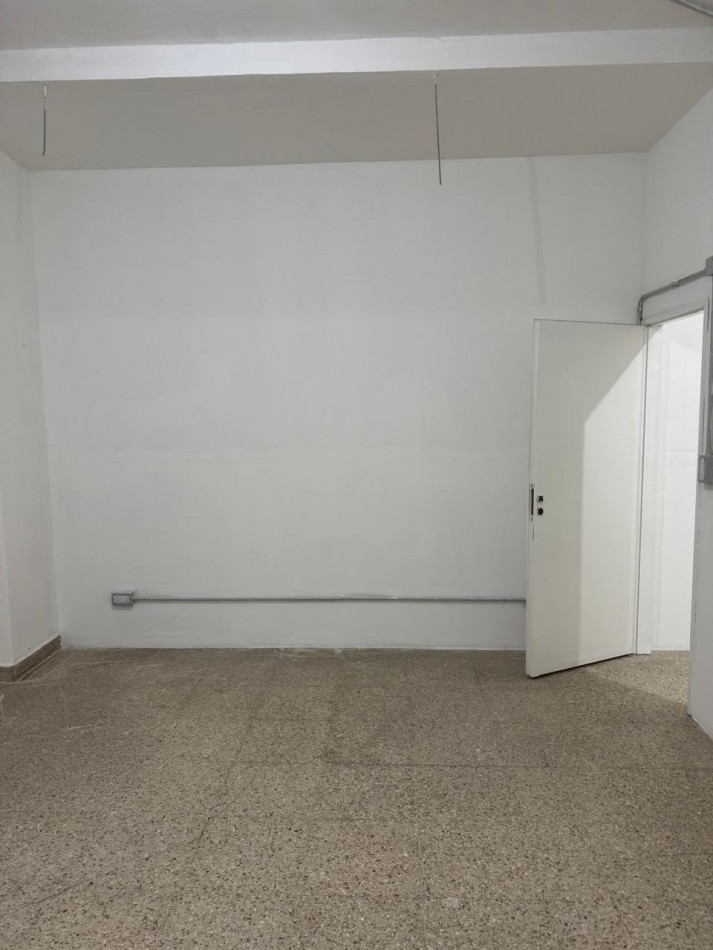 LOCAL COMERCIAL C SUBSUELO PLAZA MITRE