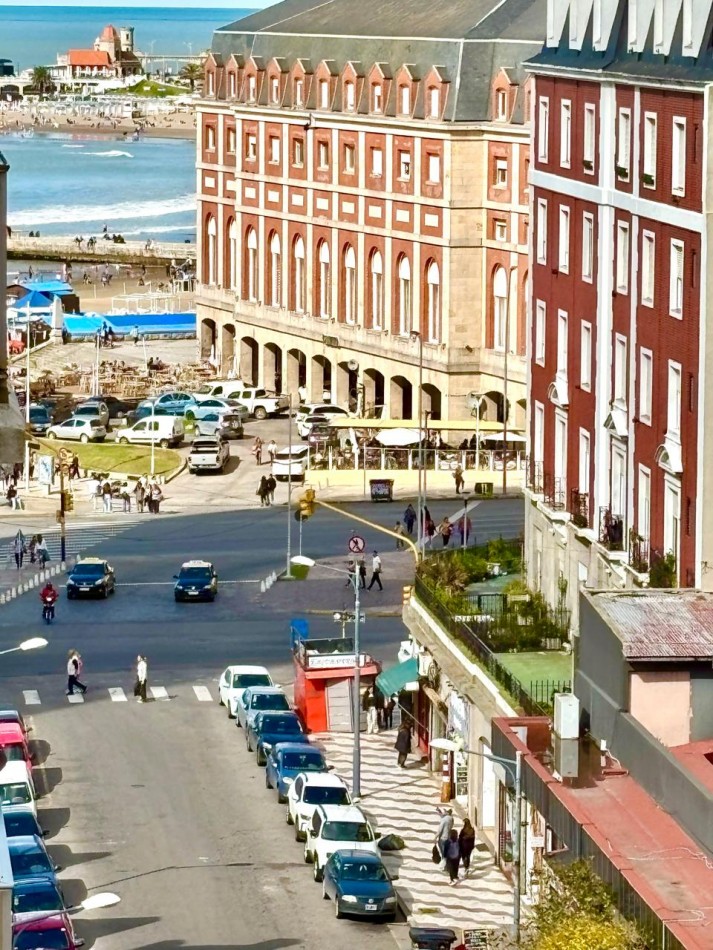 VISTA LAT AL MAR!!! DEPTO 2 AMB C BALCON TERRAZA RECICLADO Y DECO CENTRO