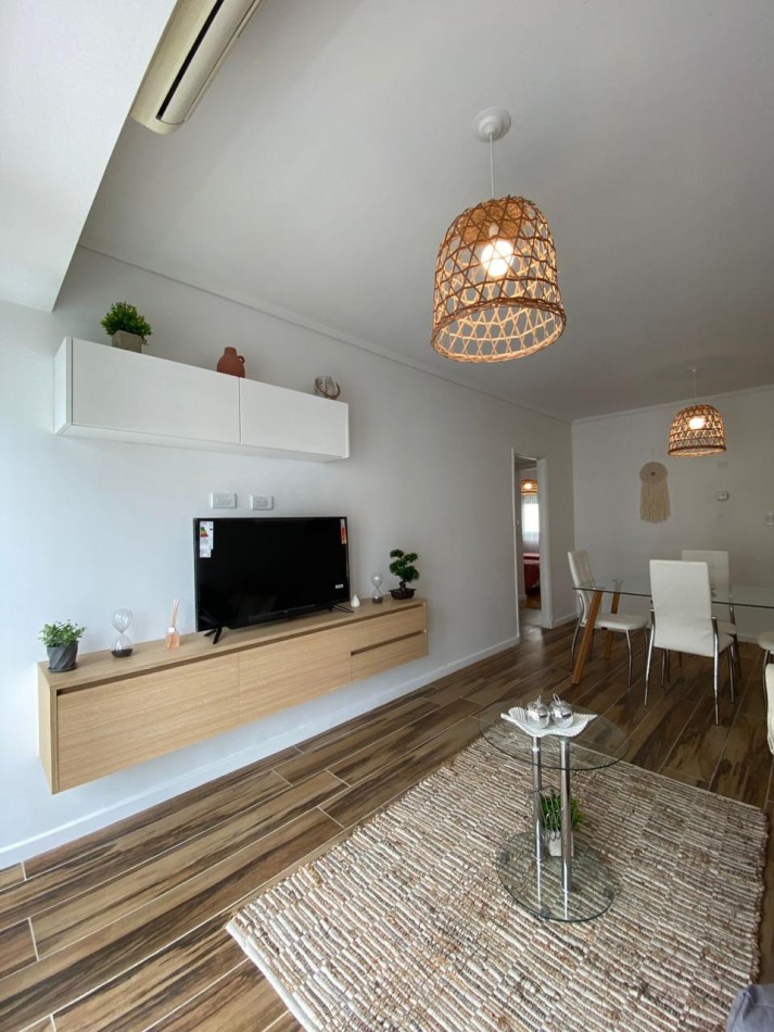 IMPERDIBLE DEPTO 3 AMB C BALCON RECICLADO Y C DECO PLAZA MITRE