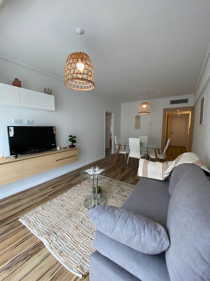 IMPERDIBLE DEPTO 3 AMB C BALCON RECICLADO Y C DECO PLAZA MITRE