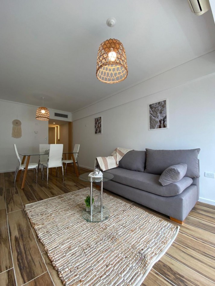 IMPERDIBLE DEPTO 3 AMB C BALCON RECICLADO Y C DECO PLAZA MITRE