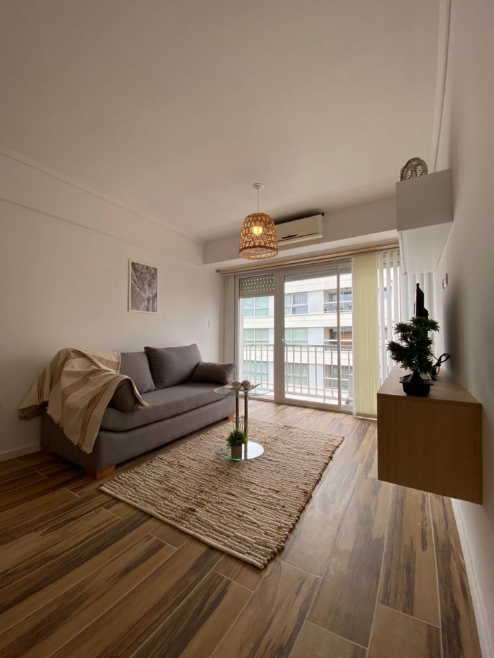 IMPERDIBLE DEPTO 3 AMB C BALCON RECICLADO Y C DECO PLAZA MITRE