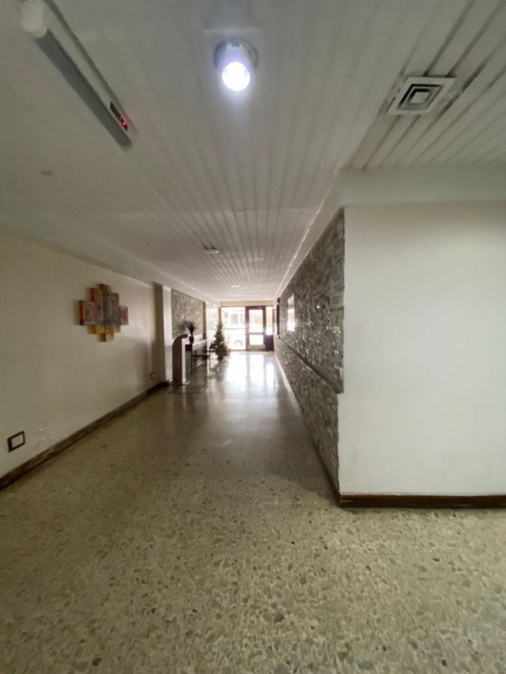 IMPERDIBLE DEPTO 3 AMB C BALCON RECICLADO Y C DECO PLAZA MITRE