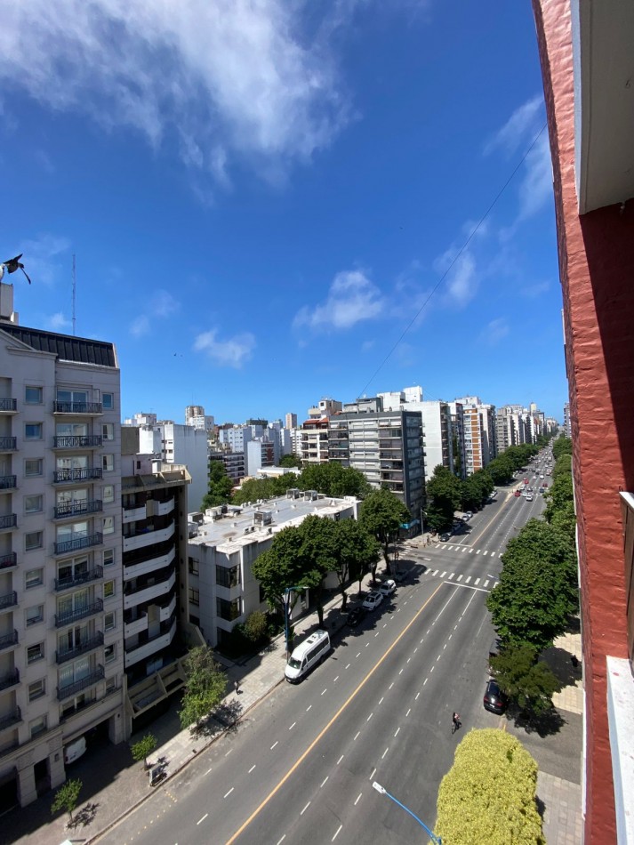 VISTA PANORAMICA DEPTO 3 AMB A LA CALLE C BALCON PISO 9 PLAZA MITRE