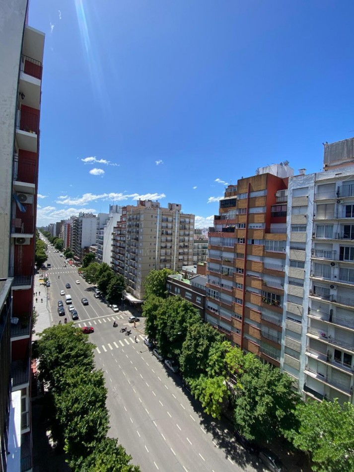 VISTA PANORAMICA DEPTO 3 AMB A LA CALLE C BALCON PLAZA COLON