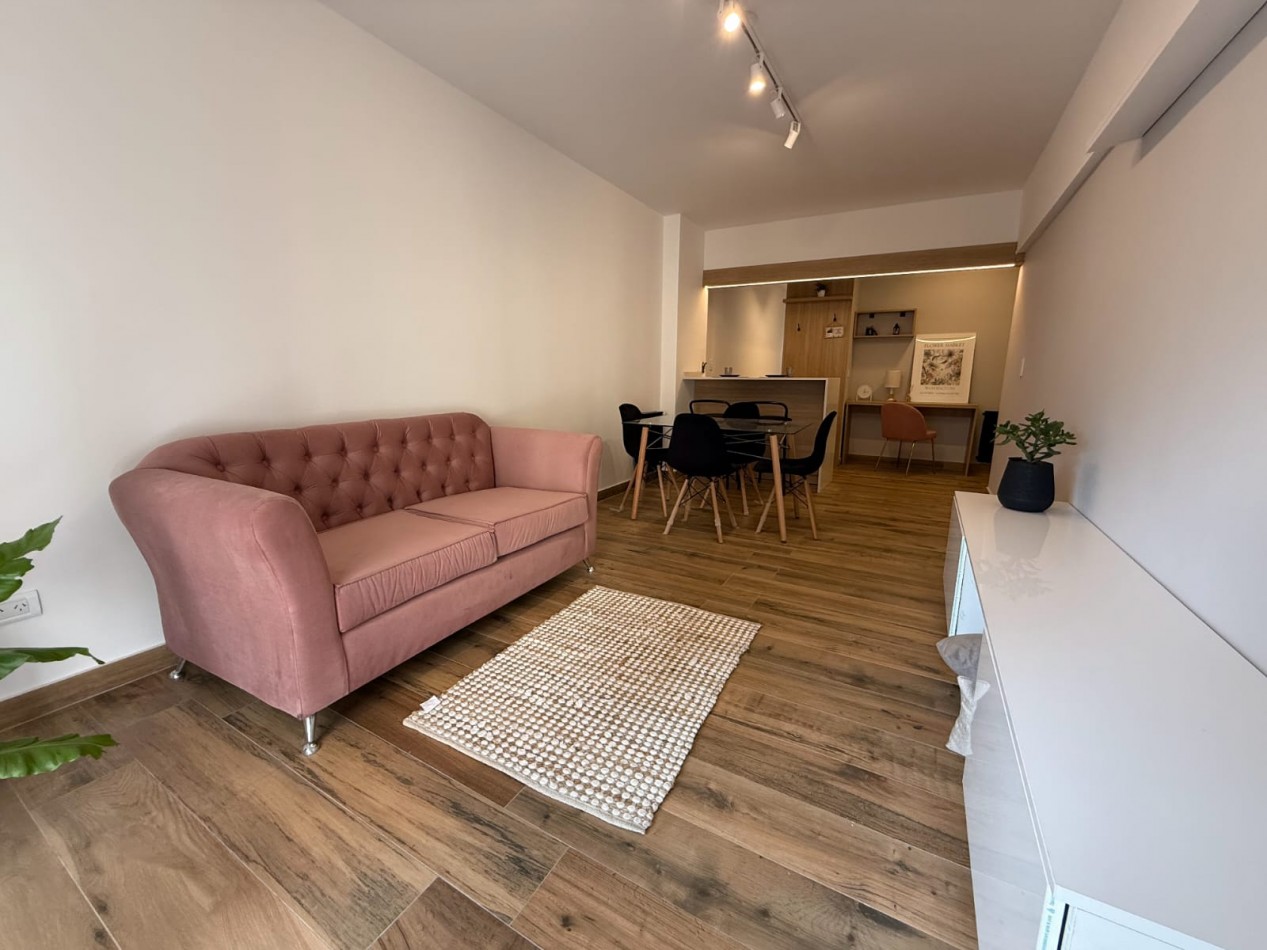 EXCELENTE DEPTO 3 AMB AL FTE C BALCON Y COCHERA RECICLADO Y C DECO ALDREY