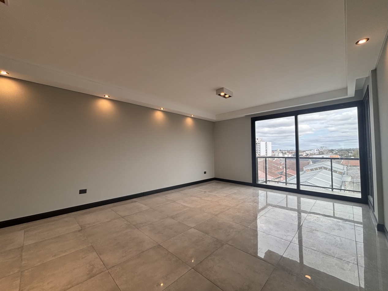 ALQUILER 24 MESES A ESTRENAR DTO 3 AMBIENTES CON COCHERA ZONA HPC