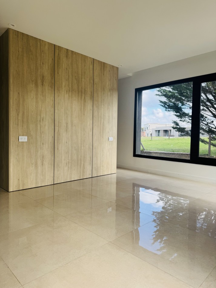 CASA 4 AMB EN VENTA EN RUMENCO JOVEN: PISCINA, JARDIN Y DETALLES DE CALIDAD