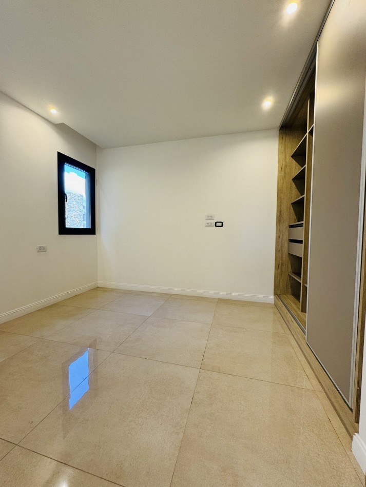 CASA 4 AMB EN VENTA EN RUMENCO JOVEN: PISCINA, JARDIN Y DETALLES DE CALIDAD