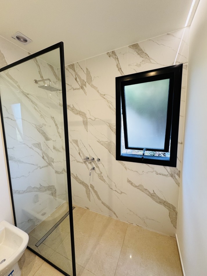 CASA 4 AMB EN VENTA EN RUMENCO JOVEN: PISCINA, JARDIN Y DETALLES DE CALIDAD