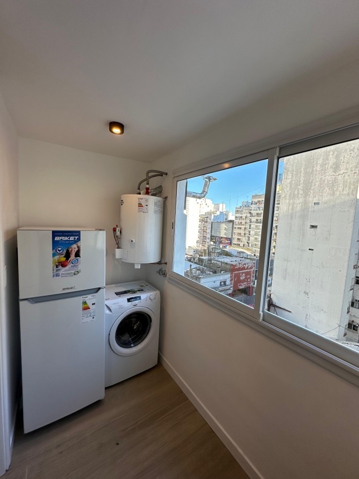DEPARTAMENTO MODERNO EN VENTA 2 AMB ABSOLUTAMENTE RECICLADO Y MUY LUMINOSO!