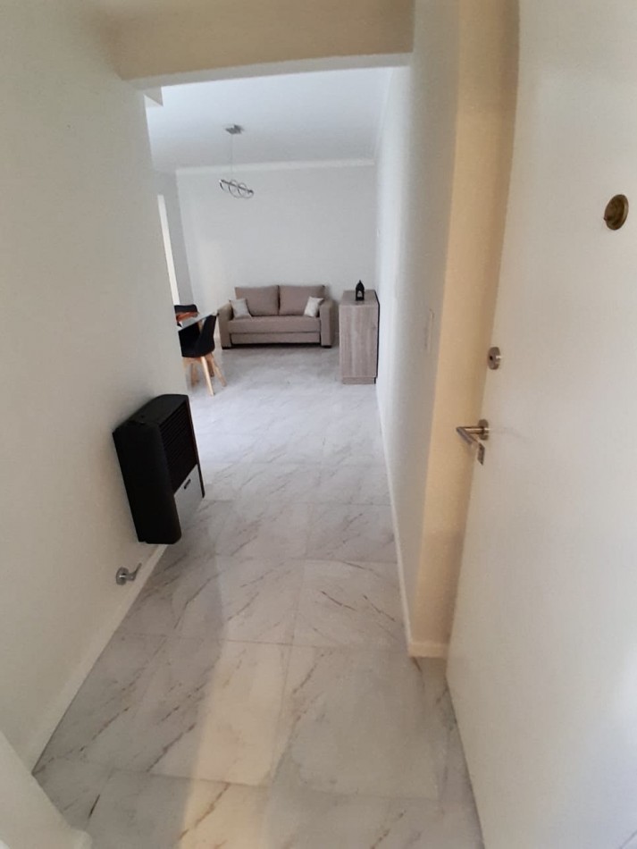 OPORTUNIDAD EN VENTA DEPARTAMENTO 2 AMB EN EL CORAZON DEL MICROCENTRO