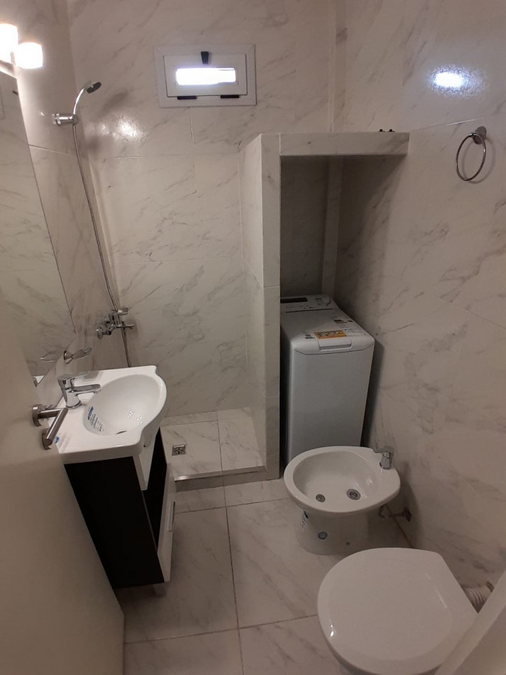 OPORTUNIDAD EN VENTA DEPARTAMENTO 2 AMB EN EL CORAZON DEL MICROCENTRO
