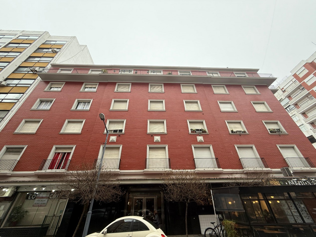 DEPTO 3 AMB C DEP CFTE ORIGINAL  EDIFICIO DE ESTILO Y CAT CENTRO