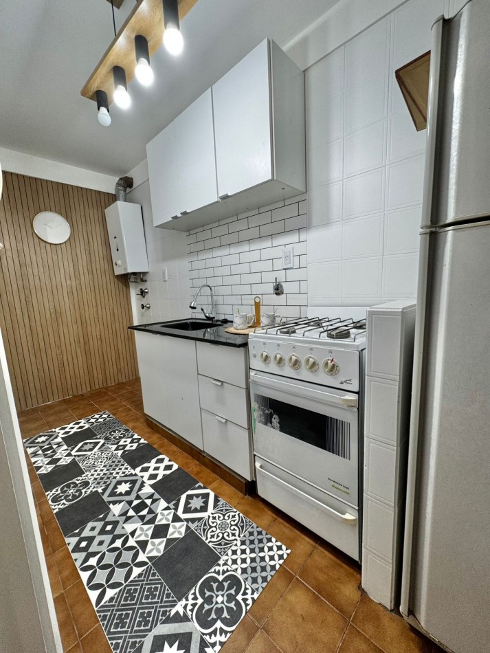 VENTA DEPTO 2 AMB CFTE C DECO Y MUEBLES CENTRO