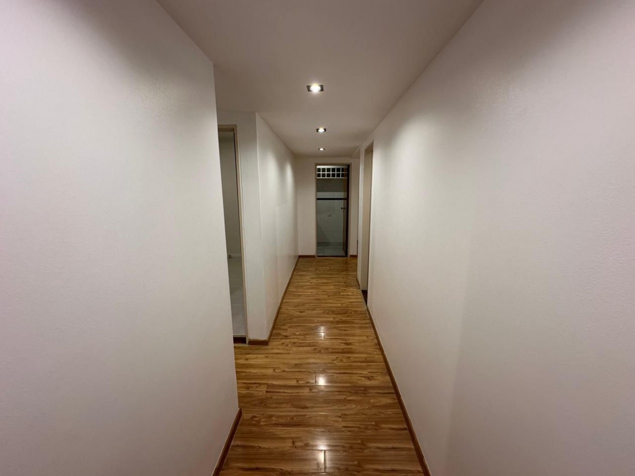 VENTA DEPTO 3 AMB A LA CALLE C BALCON Y COCHERA PLAZA MITRE 