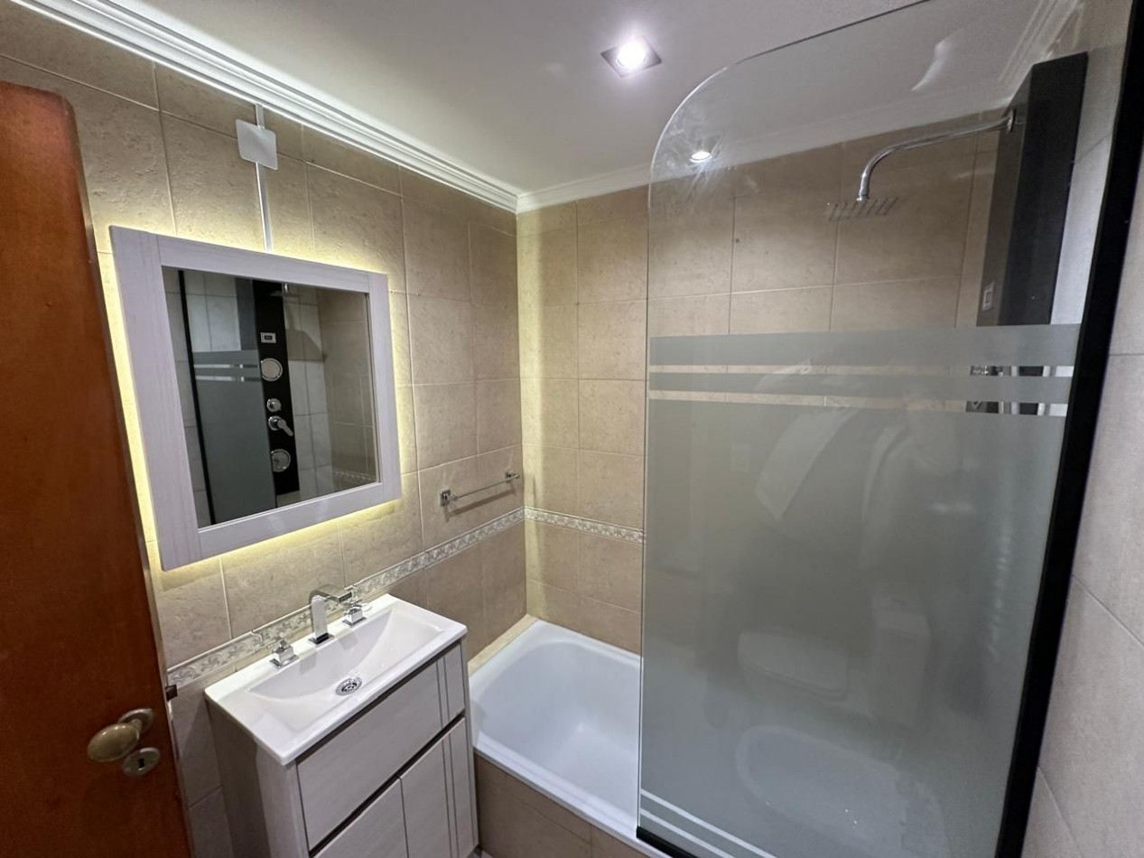 VENTA DEPTO 3 AMB A LA CALLE C BALCON Y COCHERA PLAZA MITRE 