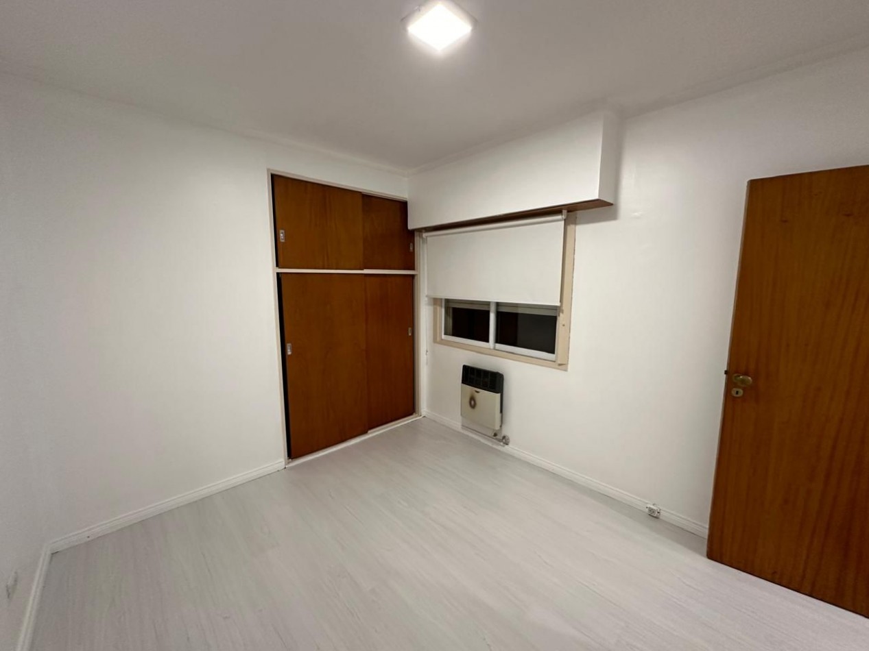 VENTA DEPTO 3 AMB A LA CALLE C BALCON Y COCHERA PLAZA MITRE 