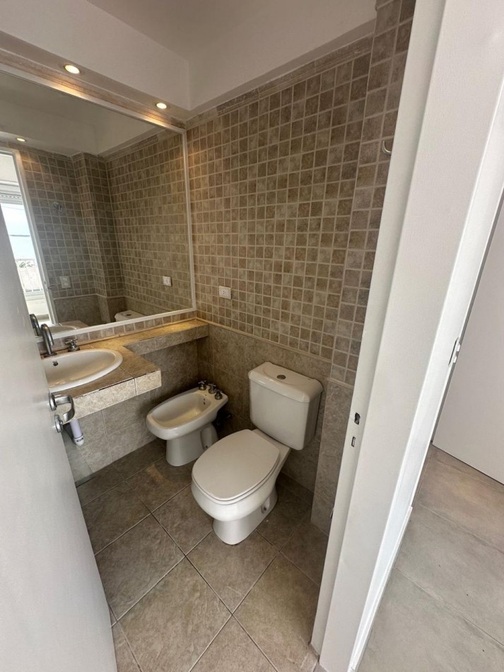 FRENTE AL MAR VENTA DEPTO 3 AMB C COCHERA Y TERRAZA PROPIA TORREON