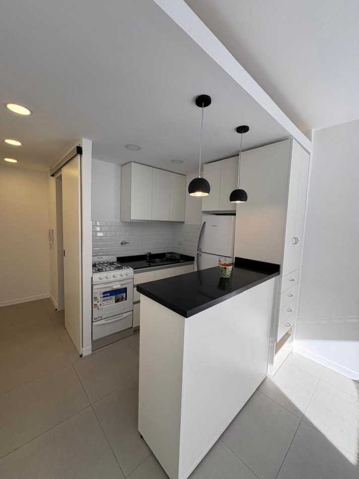 VENTA DEPTO 1 AMB CON BALCON A LA CALLE ALDREY