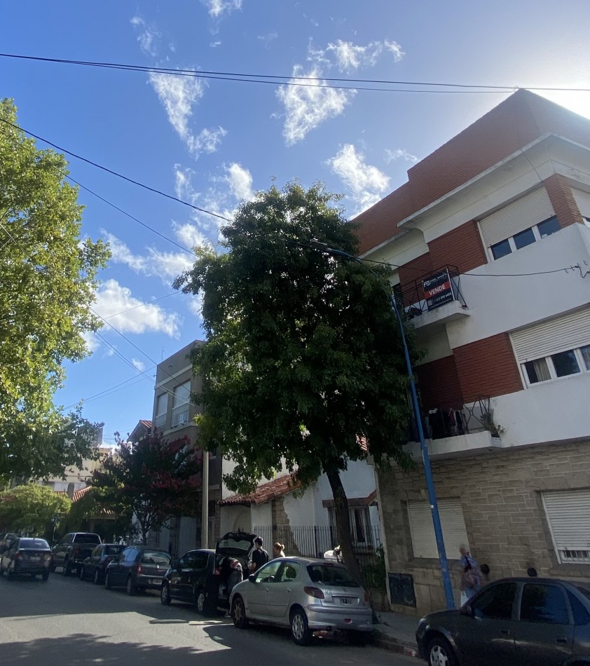 VENTA APTO CREDITO | DEPARTAMENTO 3 AMBIENTES RECICLADO AL FRENTE CON BALCON CHAUVIN