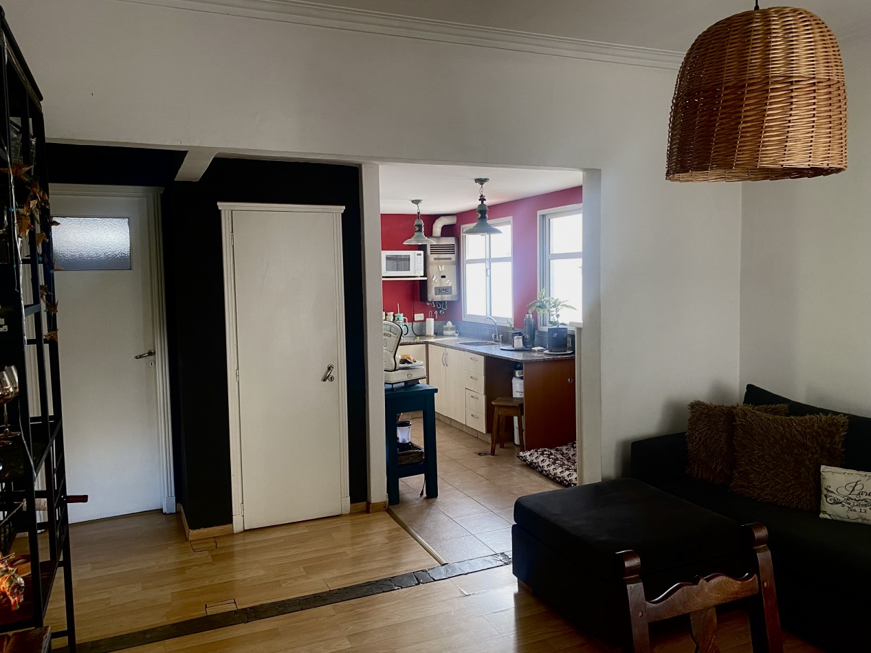 VENTA APTO CREDITO | DEPARTAMENTO 3 AMBIENTES RECICLADO AL FRENTE CON BALCON CHAUVIN