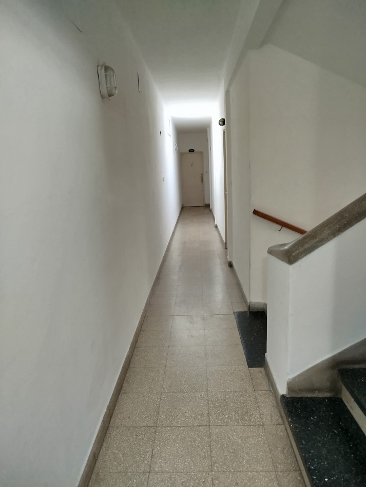 VENTA DEPARTAMENTO 2 AMB AL FRENTE CON BALCON CHAUVIN 