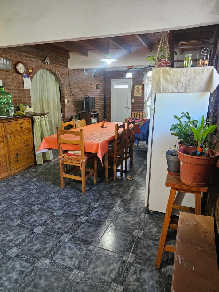 VENTA EN BLOCK CASA + DEPTOS SOBRE GRAN PARQUE EN SANTA CLARA DEL MAR