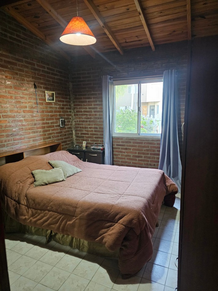 VENTA EN BLOCK CASA + DEPTOS SOBRE GRAN PARQUE EN SANTA CLARA DEL MAR