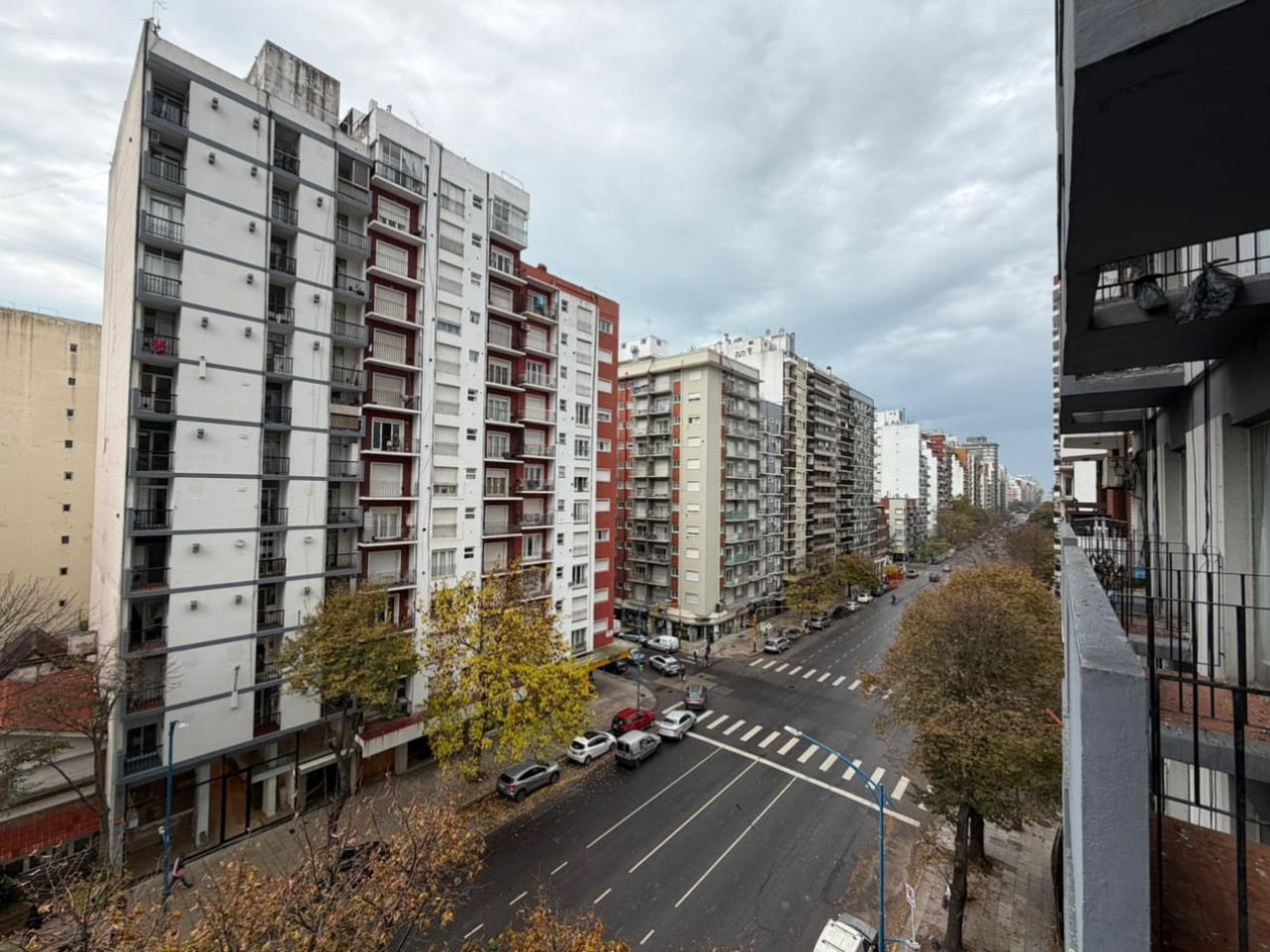 VENTA DEPTO 1 AMB CON BALCON A LA CALLE PLAZA MITRE