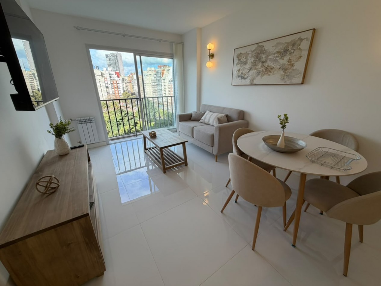 VENTA DEPTO 2 AMB CON BALCON A LA CALLE PLAZA COLON 