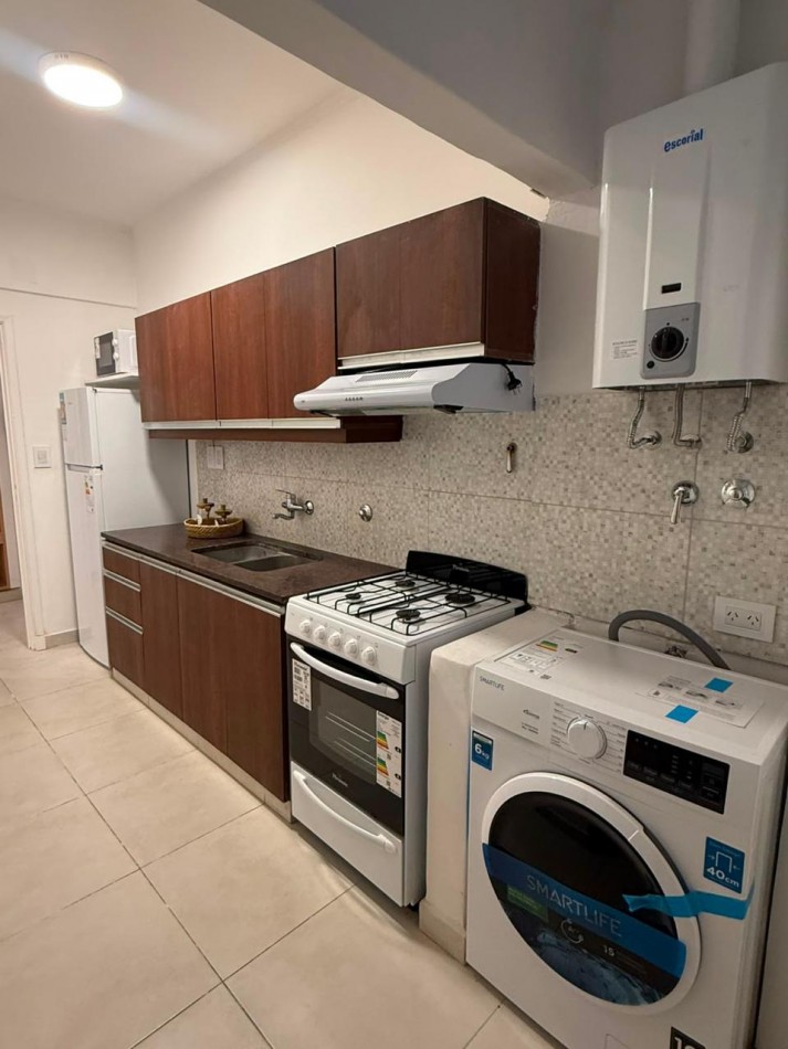 VENTA DEPTO 2 AMB CON BALCON A LA CALLE PLAZA COLON 