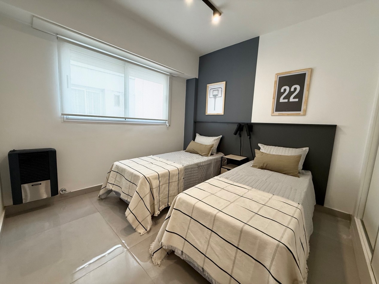 VENTA DEPTO 3 AMB CON BALCON A LA CALLE PLAZA MITRE 