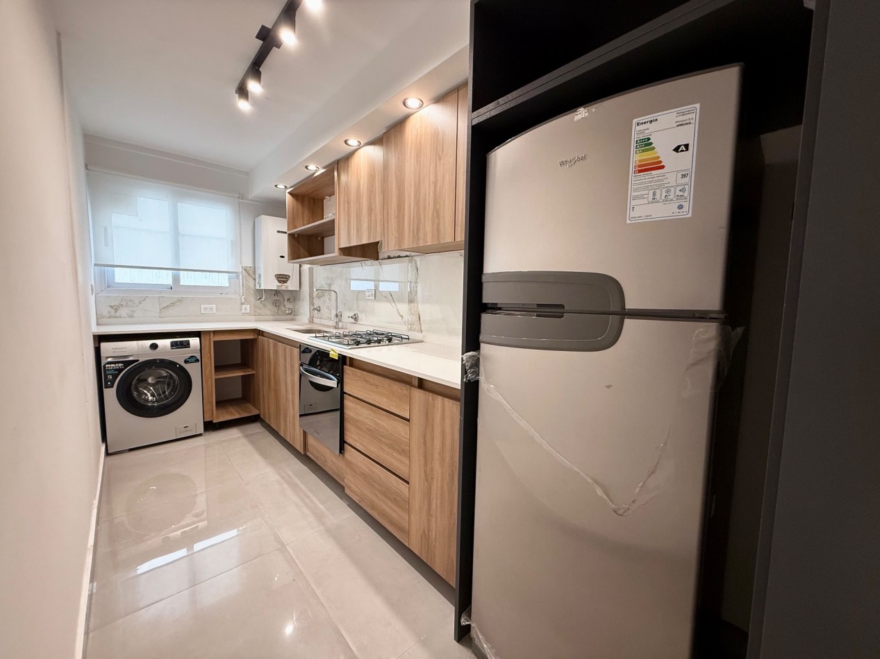 VENTA DEPTO 3 AMB CON BALCON A LA CALLE PLAZA MITRE 